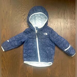 THE NORTH FACE Baby ThermoBall Insulated Hooded Jacket 18-24 MONTHS